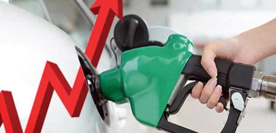 Petrol hits Rs458.40, diesel Rs520.35 as Pakistan sees highest ever fuel price hike